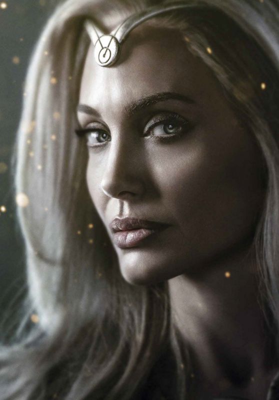 Angelina Jolie and Salma Hayek - Accion Cine-Video November 2021 Issue