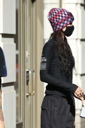 Bella Hadid - Outside the Gym in NYC 11/08/2021