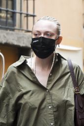 Dakota Fanning in Casaual Outfit in Rome 11/17/2021