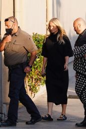 Gwyneth Paltrow - Arrives at the El Capitan Entertainment Centre in Hollywood 11/08/2021