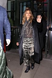 Halle Berry - Leaves Her Hotel Headed to the Directors Guild of America in New York 11/22/2021
