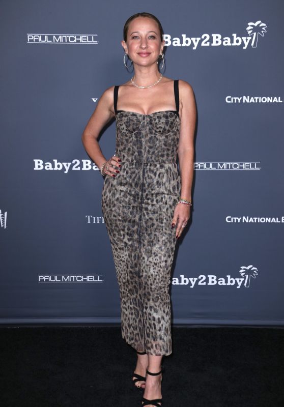 Jennifer Meyer – Baby2Baby 10-Year Gala in LA 13/13/2021