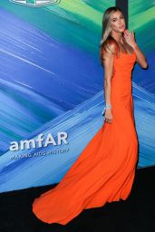 Jessica Michel Serfaty – amfAR Gala in West Hollywood 11/04/2021