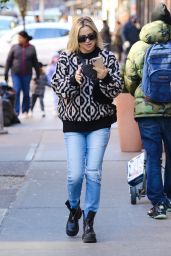 Kate Hudson - Out in NYC 11/05/2021
