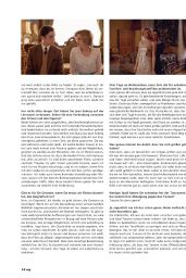 Kristen Stewart - Ray magazine December 2021/January 2022 Issue
