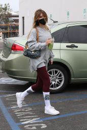 Olivia Jade Giannulli at the DWTS Parking Lot in LA 10/31/2021