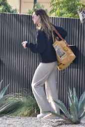 Olivia Wilde in Comfy Outfit -  LA 11/17/2021