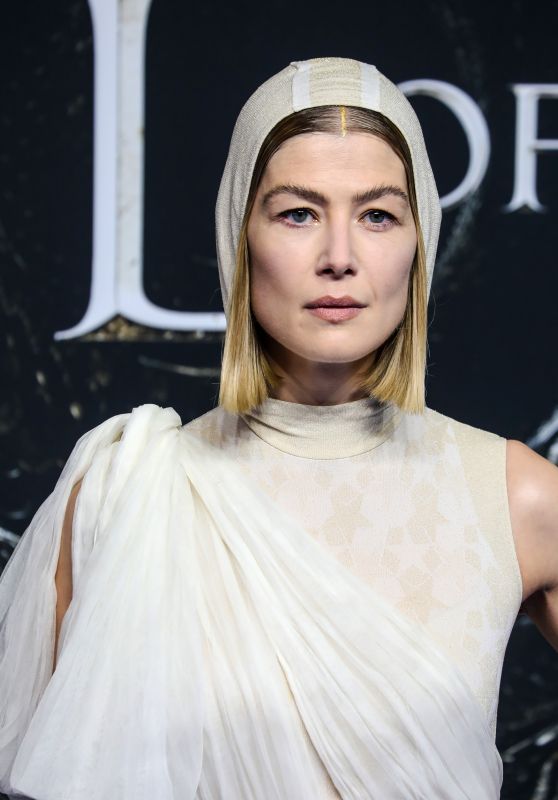 Rosamund Pike - "The Wheel of Time" World Premiere in London 11/15/2021