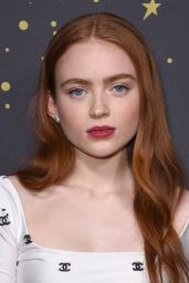 Sadie Sink – CHANEL Party in New York 11/05/2021