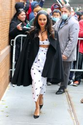Vanessa Hudgens - Arrives at The View in New York 11/17/2021