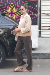 Alessandra Ambrosio - Shopping in Beverly Hills 12/16/2021