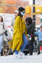 Anne Hathaway - Out in New York City 11/30/2021