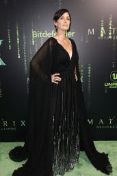 Carrie-Anne Moss – “The Matrix Resurrections” Premiere in San Francisco