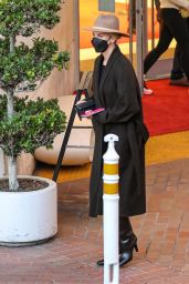 Charlize Theron - Christmas Shopping at Neiman Marcus in Beverly Hills 12/15/2021
