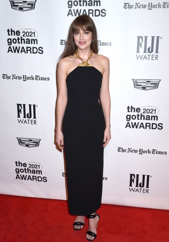 Dakota Johnson – Gotham Awards 2021 in New York