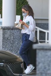 Eva Longoria in a White Shirt and Navy Blue Pants - LA 12/15/2021