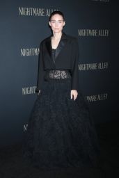 Irina Shayk - "Nightmare Alley" World Premiere in New York