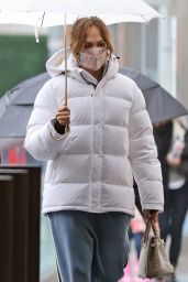 Jennifer Lopez - Christmas Shopping at the Westfield Mall in LA 12/23/2021