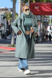 Jennifer Lopez - Holiday Shopping Spree on Rodeo Drive in Beverly Hills 12/12/2021