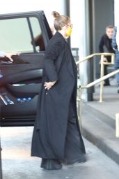 Jennifer Lopez - Shopping in Beverly Hills 12/18/2021
