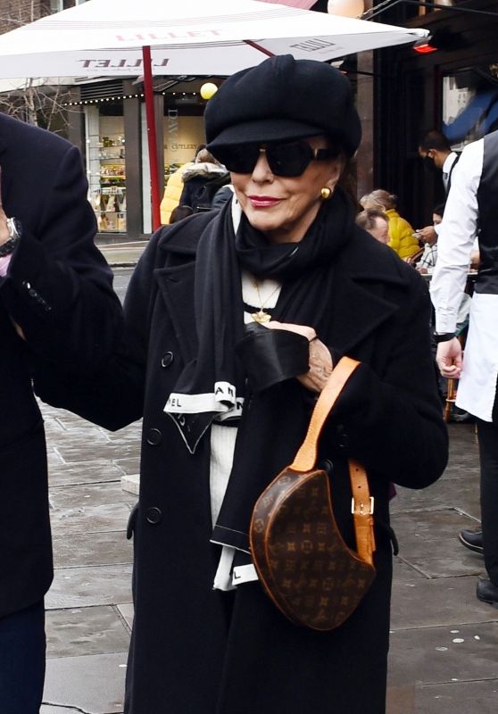 Joan Collins With Her Husband Percy Gibson - Leaving The Colbert Bistro on Sloane Square in London 12/29/2021