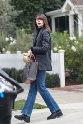 Kaia Gerber - Out in Los Angeles 12/24/2021