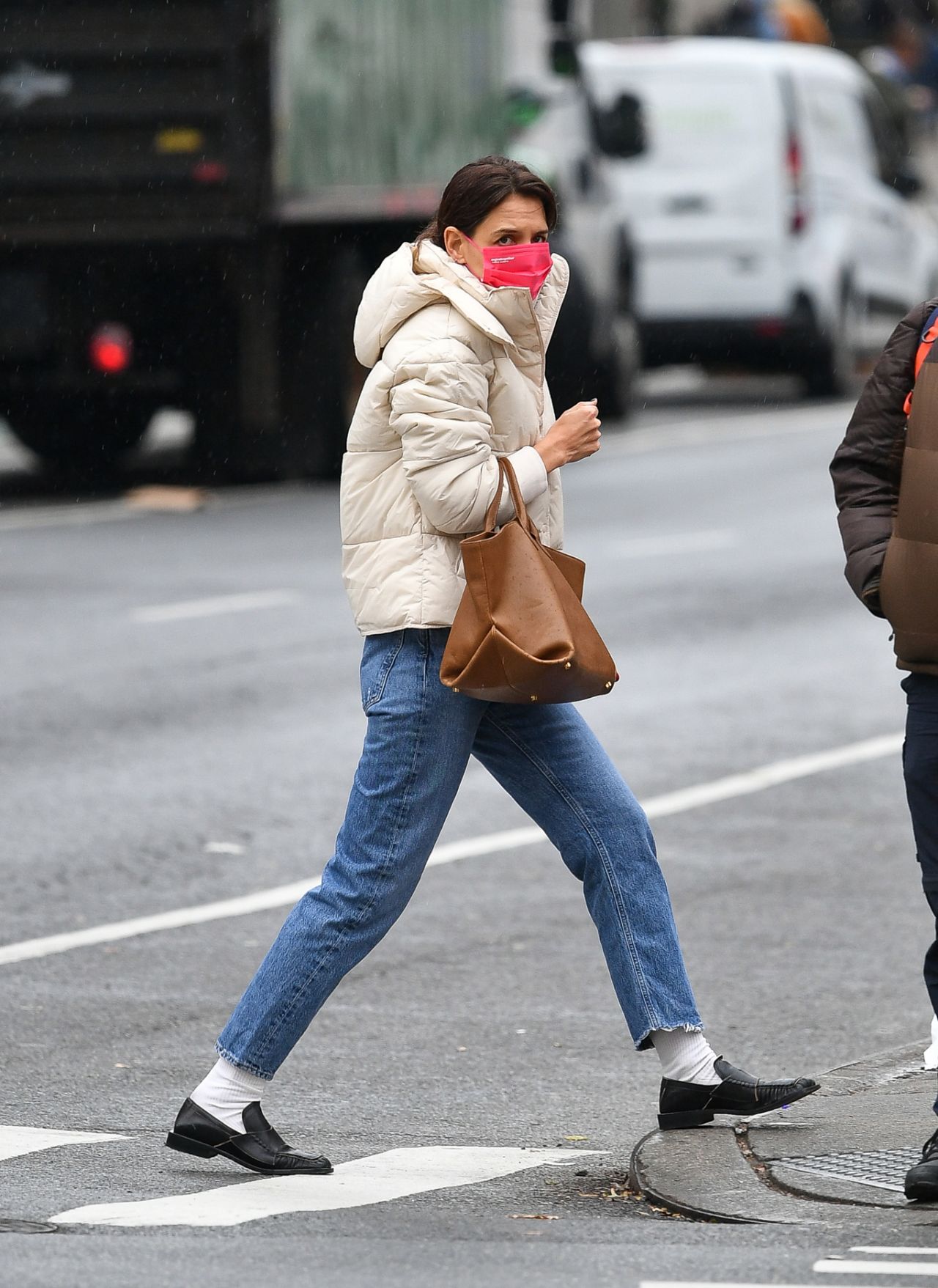 Katie Holmes - Out in New York 11/30/2021 • CelebMafia