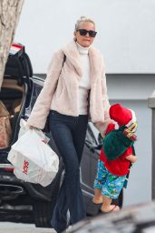 Laeticia Hallyday - Christmas Shopping Spree in Pacific Palisades 12/06/2021