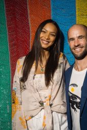 Lais Ribeiro - Bottletop #TOGETHERBAND & Jonathan Van Ness Campaign Event in Miami 12/03/2021