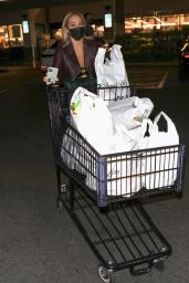 Mary Fitzgerald - Shopping in West Hollywood 12/21/2021