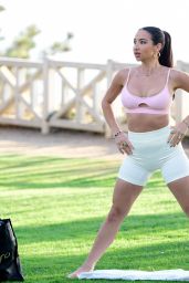 Natasha Graziano - Yoga Work Out in Santa Monica 12/27/2021