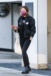 Olivia Wilde - Shopping at Polo Ralph Lauren on Rodeo Drive in Beverly Hills 12/14/2021