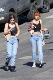 Rumer Willis and Scout Willis at the Silver Lake Farmers Market 12/11/2021