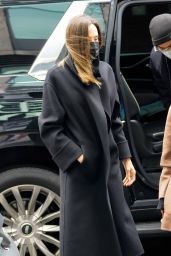 Angelina Jolie - Out in New York 01/18/2022