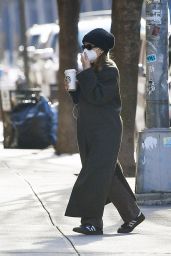 Ashley Olsen - Out in New York 01/06/2022