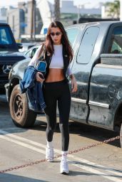 Bella Hadid in Pilates Ready Outfit 01/08/2022
