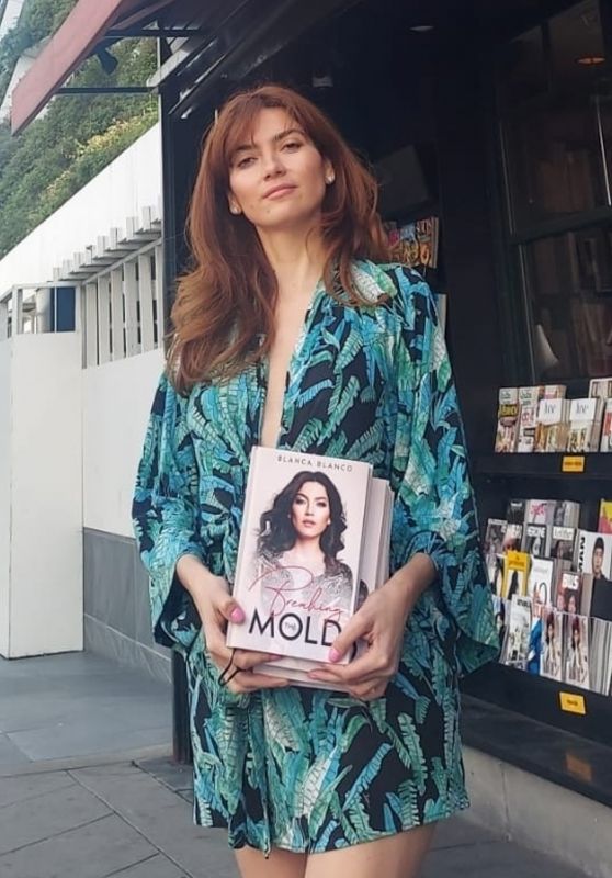 Blanca Blanco Poses With Her New Book "Breaking The Mold" - West Hollywood 01/18/2022