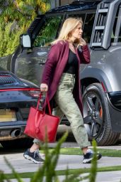 Candace Cameron - Out in Brentwood 01/10/2022