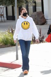 Geena Davis - Out in Los Angeles 01/12/2022