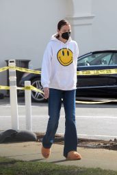 Geena Davis - Out in Los Angeles 01/12/2022