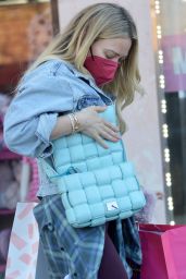 Hilary Duff - Shopping in Studio City 01/24/2022