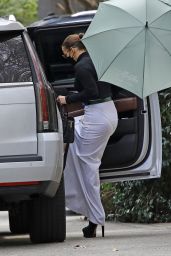 Jennifer Lopez - Out in Bel Air 01/16/2022