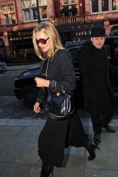 Kate Moss - Out in London 01/16/2022