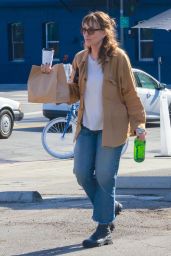 Katey Sagal - Out in Los Feliz 01/26/2022
