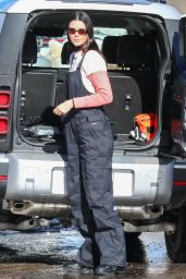 Kendall Jenner in a Cool Outfit - Snowboarding in Aspen 01/17/2022