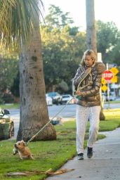 Lady Victoria Hervey - Out in Los Angeles 01/18/2022
