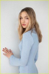 Lilly Krug - Just Jared 10 Fun Facts Photoshoot January 2022