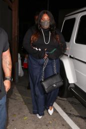 Lizzo - Arriving at Celebrity Hotspot Craig