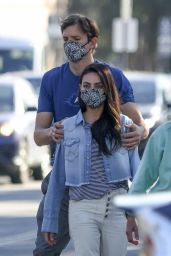 Mila Kunis and Ashton Kutcher - Out in Beverly Hills 01/26/2022