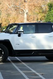 Mila Kunis and Ashton Kutcher - Takes a Ride in Hummer Electric Truck in Los Angeles 01/20/2022
